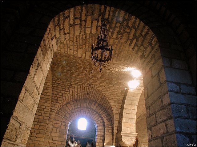 050.jpg