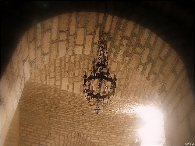 051.jpg