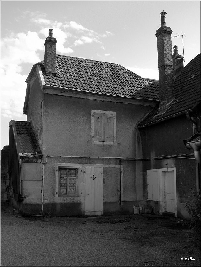 Vaites-Cimetiere-Chaprais033.JPG